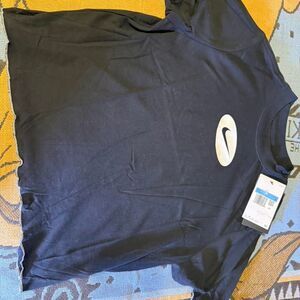 Nike girls Black T-shirt